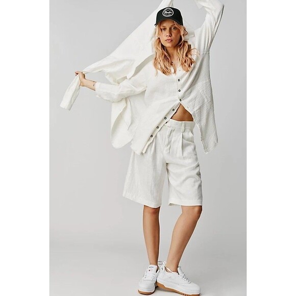 Free People We The Free Summer Daydream Buttondown Shirt Top Oversized XS 283005 - Picture 1 of 10